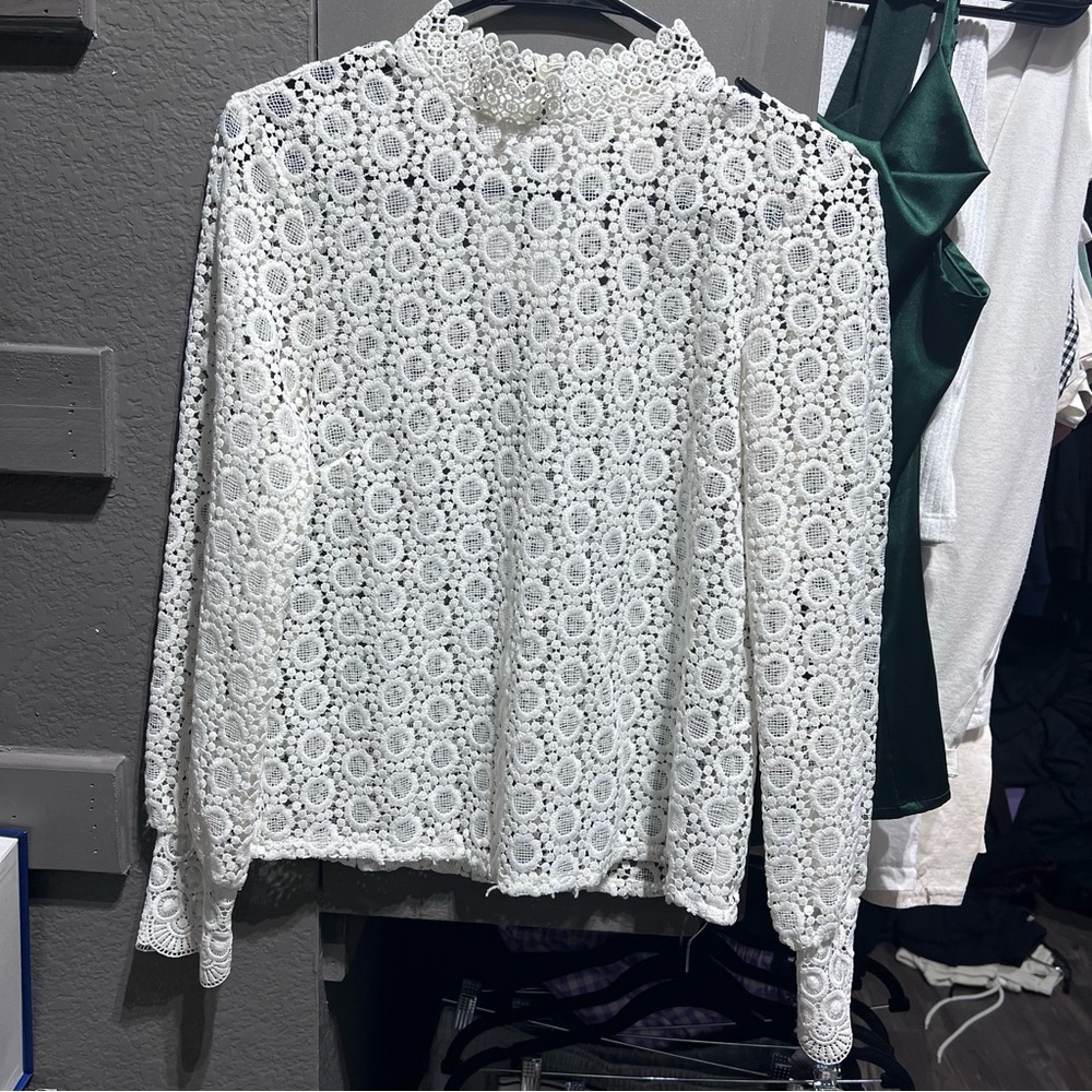 H&M White Lace Blouse